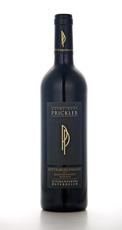 A bottle of Mittelburgenland DAC Reserve 2011